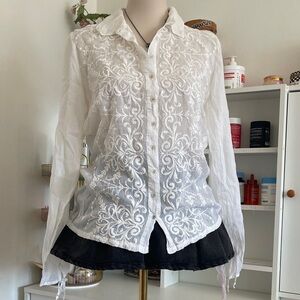 Johnny Was Women's White Embroidered Button-Up Shirt